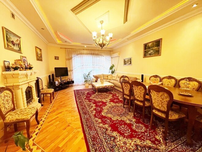 Продаётся 7-комн. дом/дача 420 м², м. Иншаатчылар, photo 3 from 15