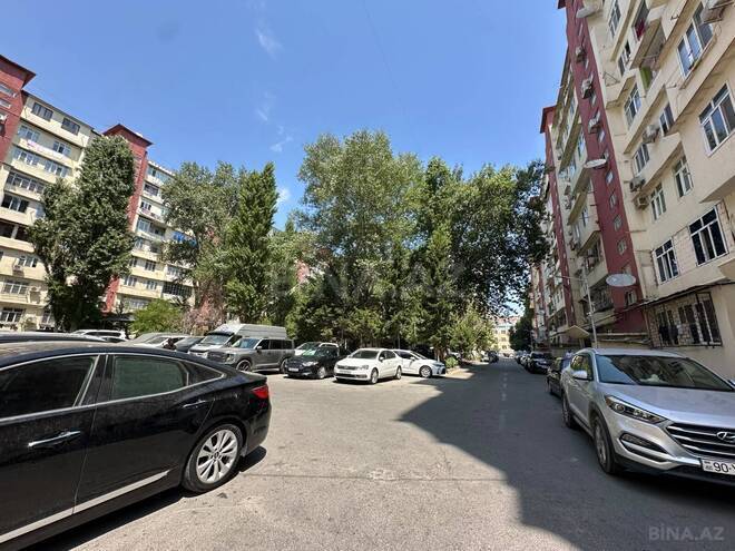 Satılır 4 otaqlı köhnə tikili 100 m², Yeni Yasamal q., photo 1 from 24