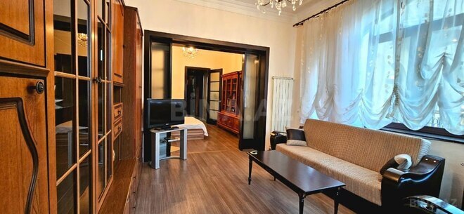 İcarəyə verilir 4 otaqlı köhnə tikili 150 m², Sahil m., photo 7 from 14