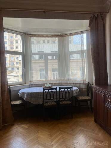 Продаётся 3-комн. вторичка 75 м², м. Ичеришехер, photo 4 from 18