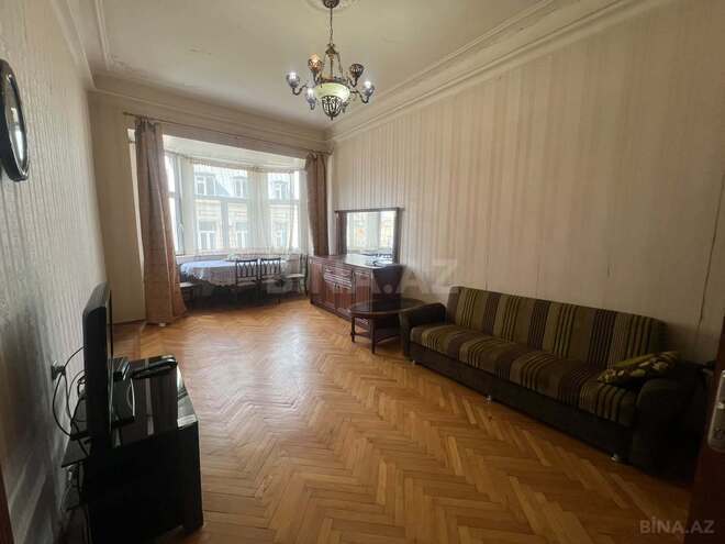Продаётся 3-комн. вторичка 75 м², м. Ичеришехер, photo 6 from 18