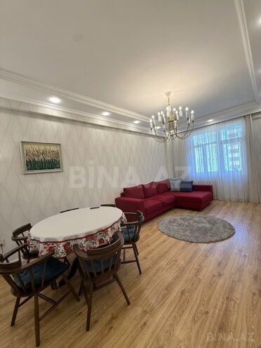 Продаётся 2-комн. новостройка 95 м², м. Кара Караев, photo 1 from 16