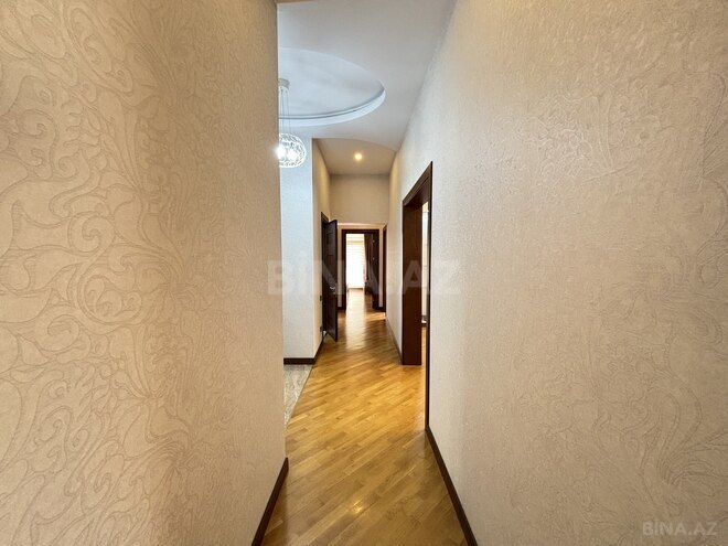 Сдаётся 3-комн. новостройка 120 м², м. Низами, photo 11 from 18