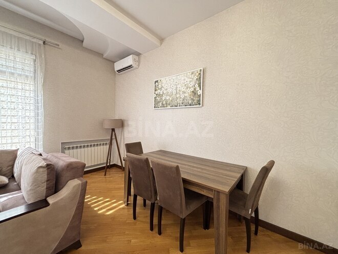 Сдаётся 3-комн. новостройка 120 м², м. Низами, photo 3 from 18