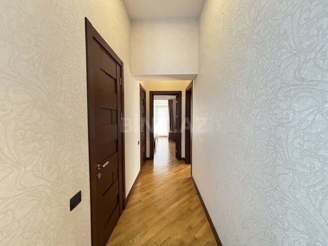 Сдаётся 3-комн. новостройка 120 м², м. Низами, photo 14 from 18