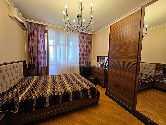 Сдаётся 3-комн. вторичка 90 м², м. Иншаатчылар, photo 3 from 29