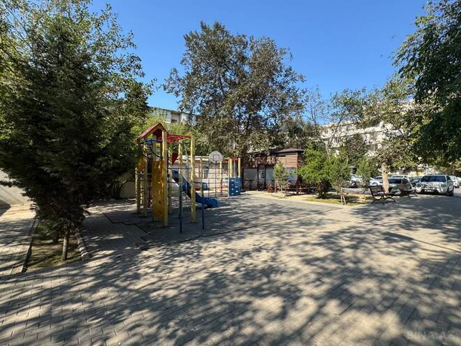 Satılır 3 otaqlı köhnə tikili 82 m², Xalqlar Dostluğu m., photo 24 from 27