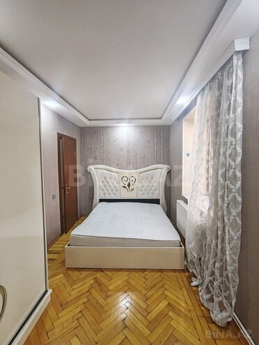 Продаётся 2-комн. вторичка 55 м², м. Иншаатчылар, photo 4 from 13