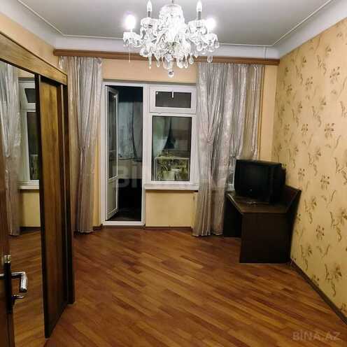 Продаётся 5-комн. вторичка 120 м², м. Ази Асланов, photo 3 from 6