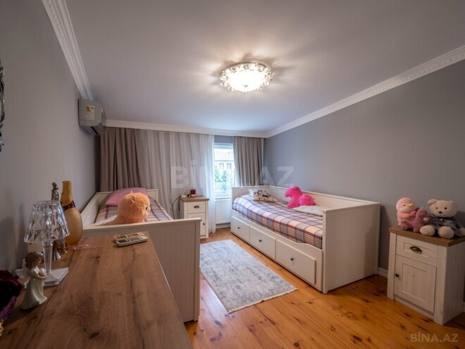 Продаётся 3-комн. вторичка 75 м², м. Сахил, photo 13 from 17