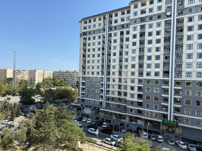 Satılır 3 otaqlı köhnə tikili 90 m², Xalqlar Dostluğu m., photo 13 from 14