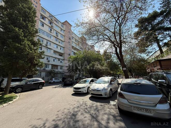 Satılır 3 otaqlı köhnə tikili 90 m², Xalqlar Dostluğu m., photo 3 from 14