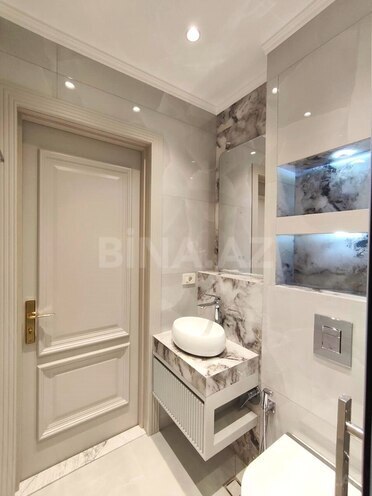 Сдаётся 3-комн. новостройка 136 м², м. Кероглу, photo 17 from 32