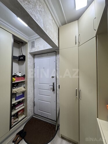 Satılır 2 otaqlı köhnə tikili 38 m², Xalqlar Dostluğu m., photo 8 from 12