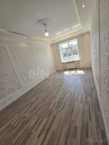 Satılır 2 otaqlı köhnə tikili 60 m², Əhmədli m., photo 1 from 12