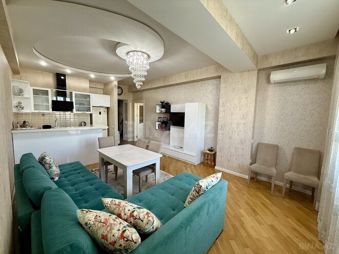 Satılır 2 otaqlı yeni tikili 71 m², Qara Qarayev m., photo 3 from 12
