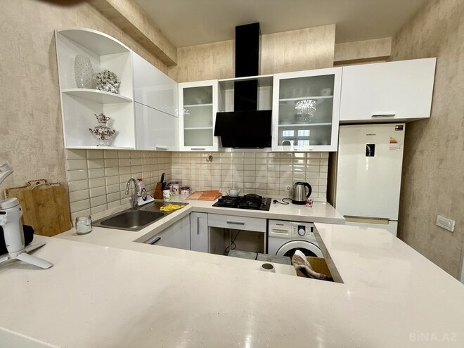 Satılır 2 otaqlı yeni tikili 71 m², Qara Qarayev m., photo 6 from 12