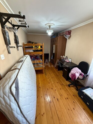 Satılır 2 otaqlı köhnə tikili 48 m², Xalqlar Dostluğu m., photo 4 from 9