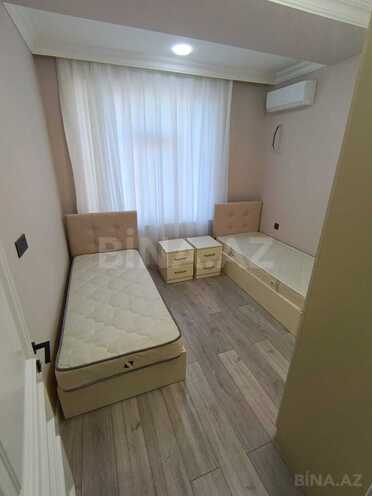 Сдаётся 2-комн. новостройка 70 м², м. 28 мая, photo 11 from 15