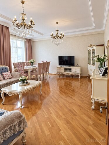 Продается 3-комн. новостройка 116 м², м. 8 ноября, photo 6 from 24