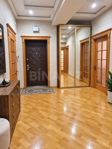 Продается 3-комн. новостройка 116 м², м. 8 ноября, photo 21 from 24