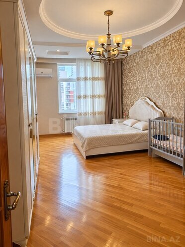 Продается 3-комн. новостройка 116 м², м. 8 ноября, photo 12 from 24