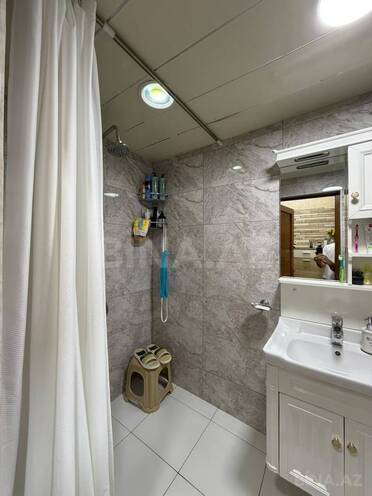 Продаётся 3-комн. вторичка 58 м², м. Ази Асланов, photo 11 from 12