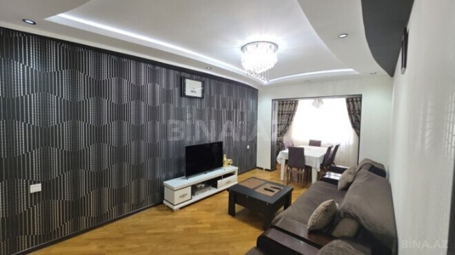 Satılır 3 otaqlı köhnə tikili 81 m², Xalqlar Dostluğu m., photo 1 from 11