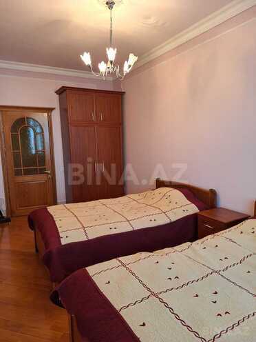 Satılır 4 otaqlı köhnə tikili 165 m², Gənclik m., photo 14 from 19