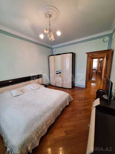 Satılır 4 otaqlı köhnə tikili 165 m², Gənclik m., photo 9 from 19