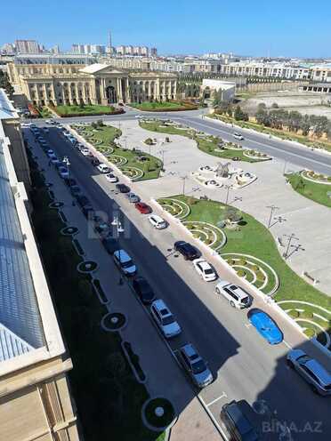 Satılır 4 otaqlı köhnə tikili 165 m², Gənclik m., photo 1 from 19