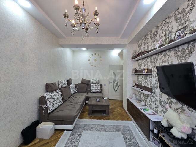 Продаётся 2-комн. новостройка 65 м², Абшеронcкий  р., photo 1 from 19