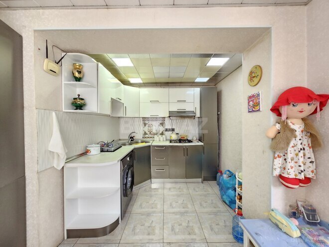 Satılır 3 otaqlı köhnə tikili 80 m², İnşaatçılar m., photo 10 from 15