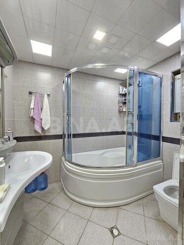 Satılır 3 otaqlı köhnə tikili 80 m², İnşaatçılar m., photo 12 from 15