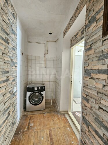 Satılır 2 otaqlı köhnə tikili 45 m², İnşaatçılar m., photo 7 from 9