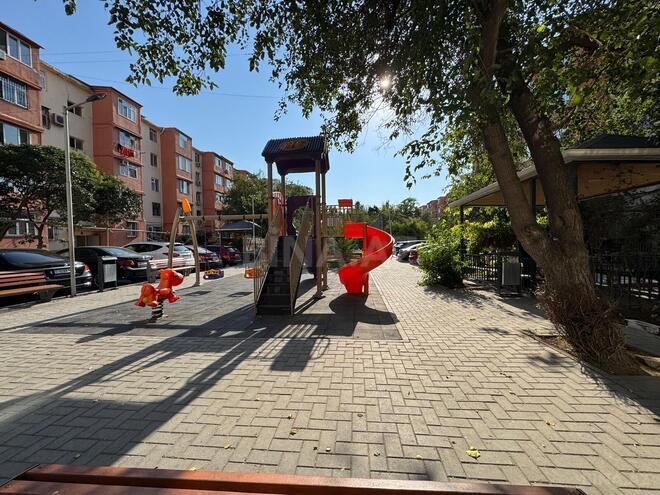 Satılır 3 otaqlı köhnə tikili 80 m², Xalqlar Dostluğu m., photo 17 from 19