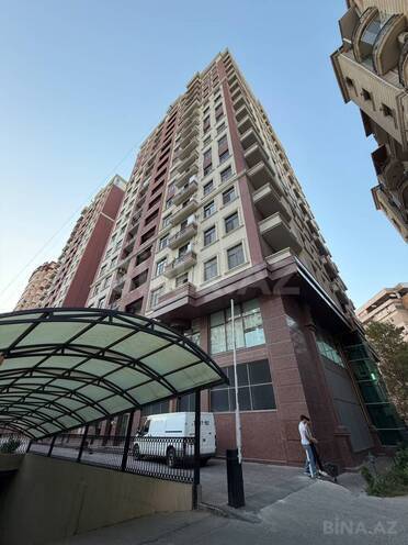 Продаётся 3-комн. новостройка 130 м², Насиминский  р., photo 1 from 12