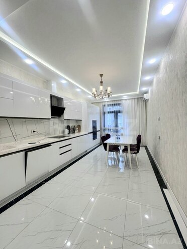 Сдаётся 3-комн. новостройка 150 м², м. Низами, photo 15 from 28