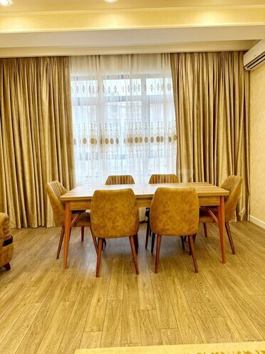 Сдаётся 3-комн. новостройка 150 м², м. Низами, photo 5 from 28