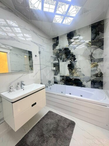 Сдаётся 3-комн. новостройка 150 м², м. Низами, photo 26 from 28