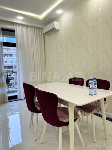 Сдаётся 3-комн. новостройка 150 м², м. Низами, photo 18 from 28