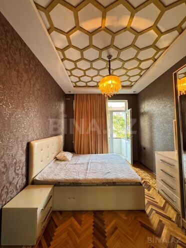 Продаётся 2-комн. вторичка 60 м², м. Элмляр Академиясы, photo 6 from 17