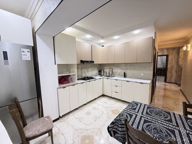 Satılır 5 otaqlı köhnə tikili 120 m², Xalqlar Dostluğu m., photo 17 from 24