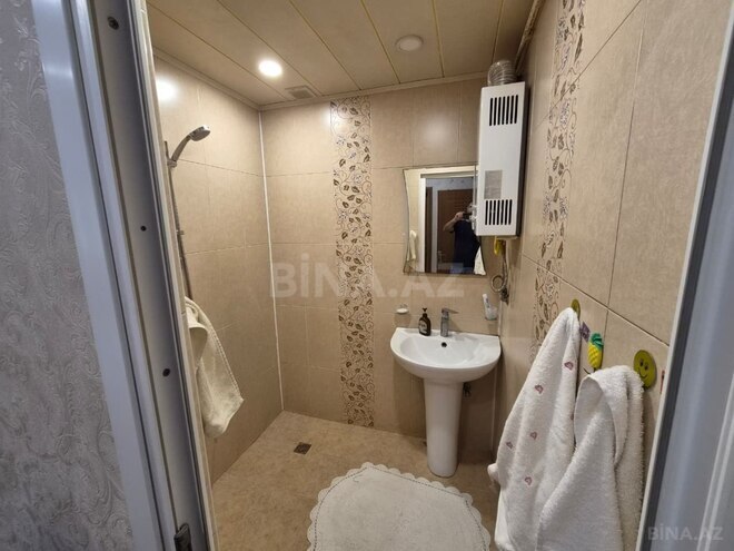 Продаётся 2-комн. вторичка 60 м², м. Ази Асланов, photo 17 from 19