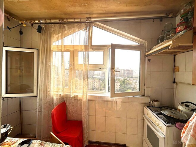 Satılır 3 otaqlı köhnə tikili 60 m², Neftçilər m., photo 10 from 19