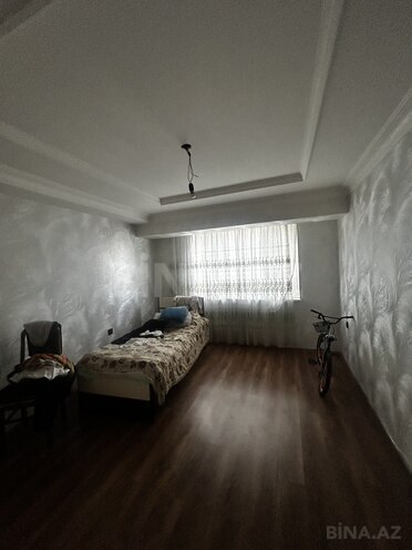 Сдается 4-комн. вторичка 100 м², м. Нефтчиляр, photo 3 from 9