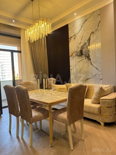 Сдаётся 2-комн. новостройка 70 м², м. 28 мая, photo 1 from 8