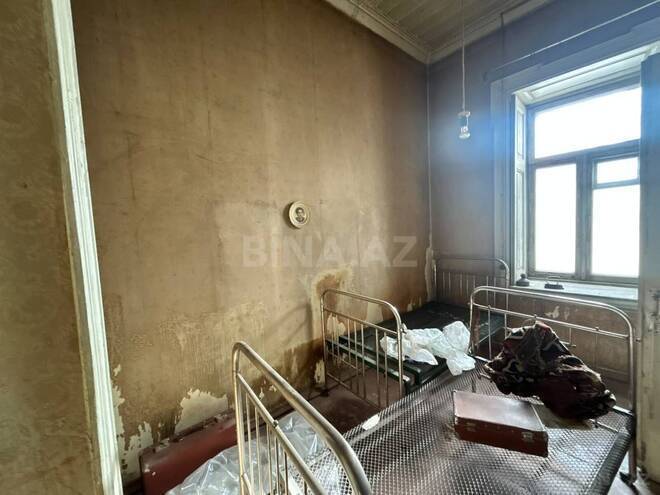 Продаётся 3-комн. вторичка 65 м², м. Низами, photo 11 from 18