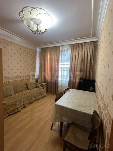 Satılır 5 otaqlı köhnə tikili 110 m², Əhmədli m., photo 1 from 19