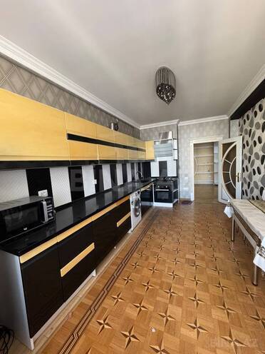 Сдаётся 4-комн. новостройка 200 м², м. Низами, photo 18 from 30